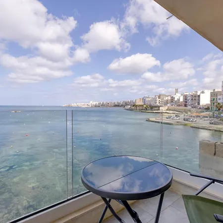 Seafront With Beautiful Views & Outdoor By 360 Estates Daire St. Paul's Bay