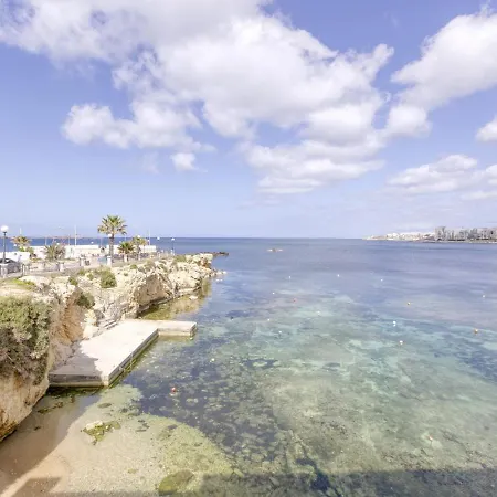 Seafront With Beautiful Views & Outdoor By 360 Estates Apartment