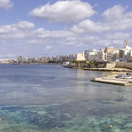 Appartement Seafront With Beautiful Views & Outdoor By 360 Estates