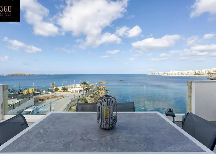 Appartamento Seafront With Beautiful Views & Outdoor By 360 Estates *