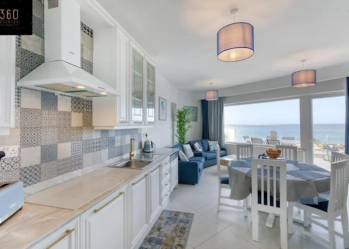 Seafront With Beautiful Views & Outdoor By 360 Estates St. Paul's Bay