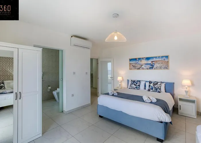 Appartamento Seafront With Beautiful Views & Outdoor By 360 Estates St. Paul's Bay