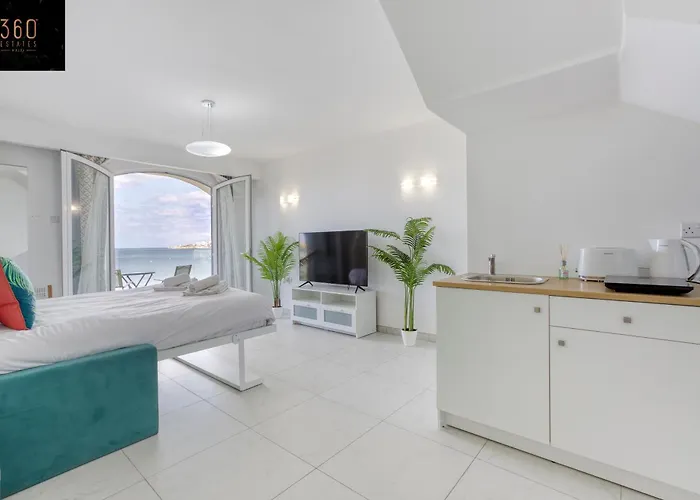 Appartamento Seafront With Beautiful Views & Outdoor By 360 Estates St. Paul's Bay