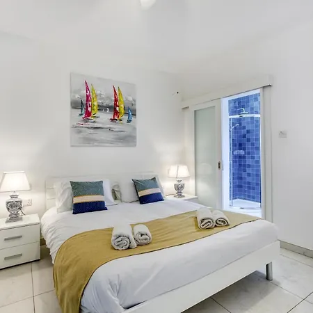 公寓 Seafront With Beautiful Views & Outdoor By 360 Estates